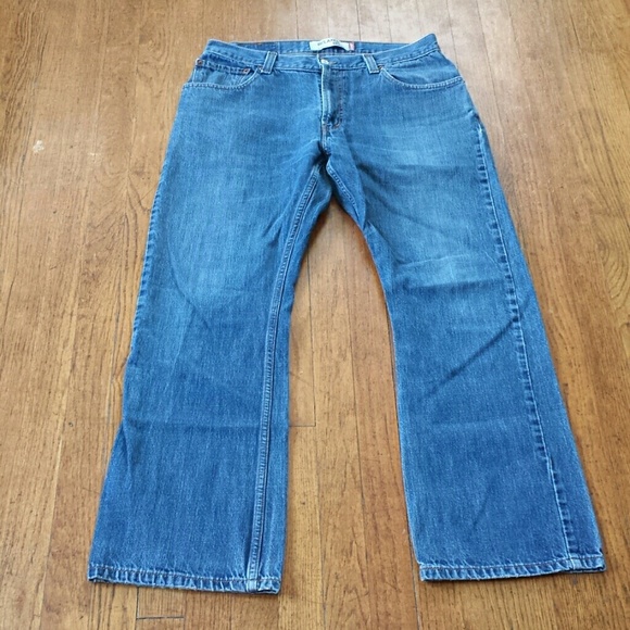 levis 557 bootcut jeans